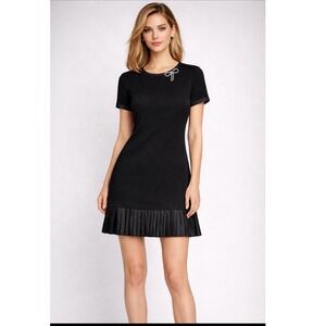 Karl Lagerfeld Paris Black Pleated Hem Shift Dress Rhinestone Bow Brooch Size 10